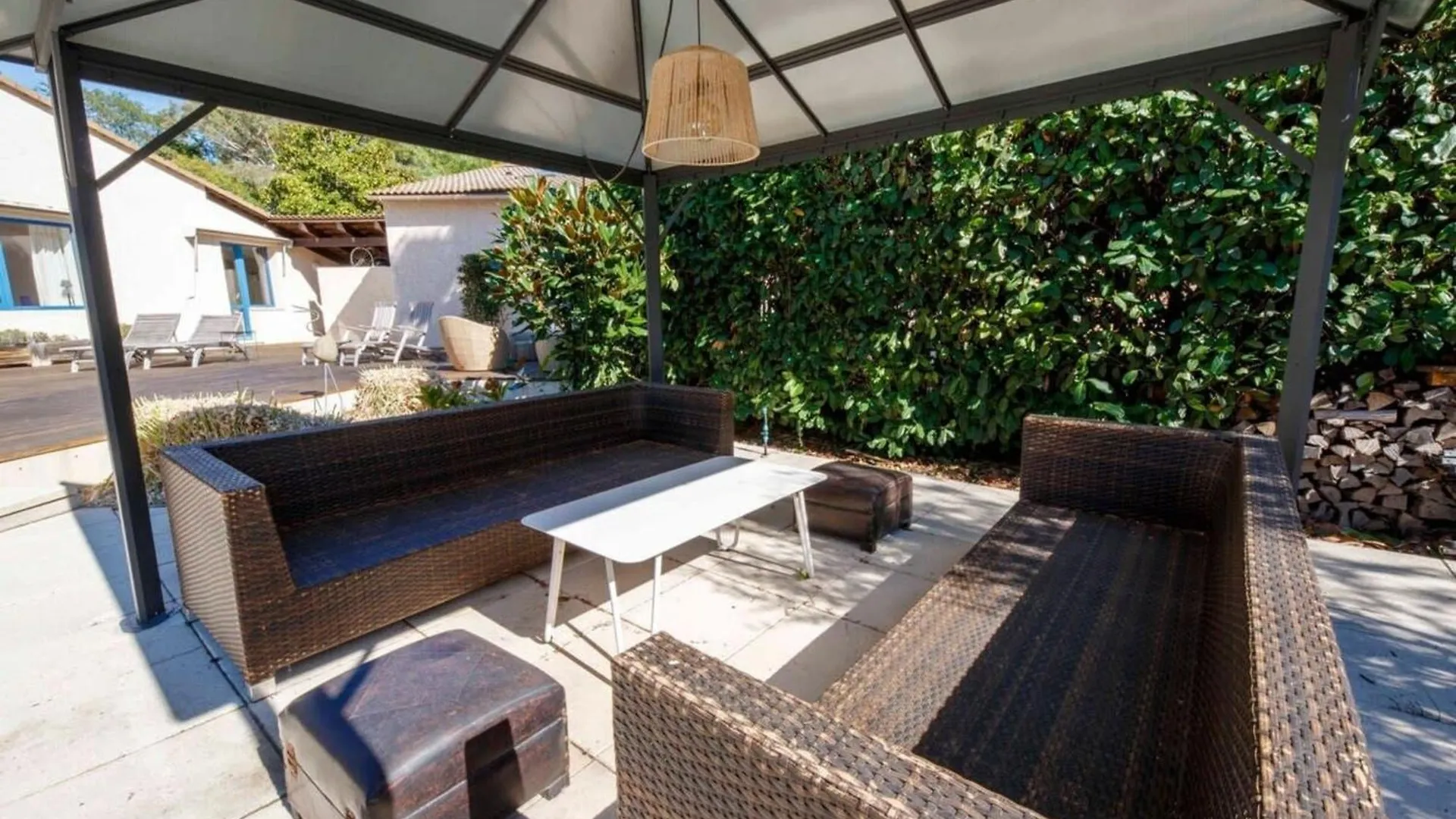 06V - Beautiful Villa With Spa Pool And Tennis Biot