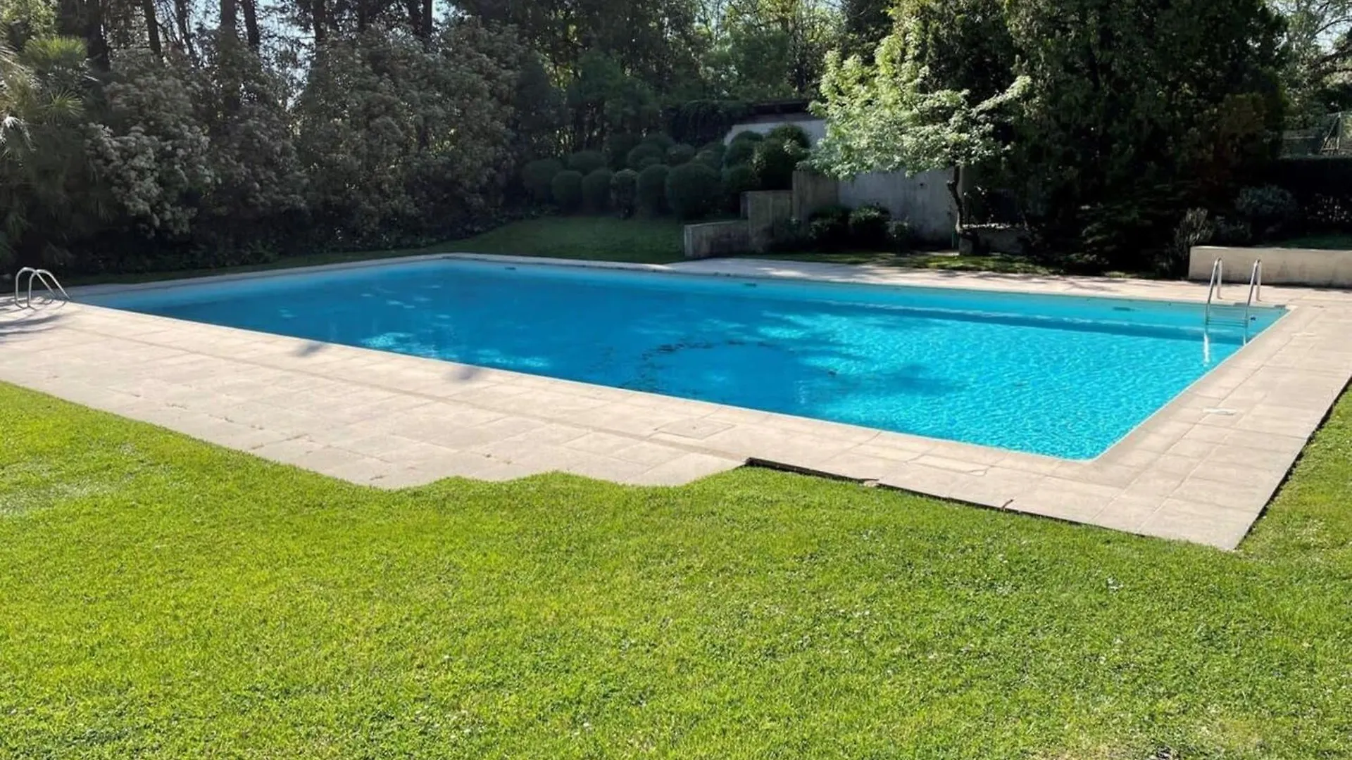 06V - Beautiful Villa With Spa Pool And Tennis Biot