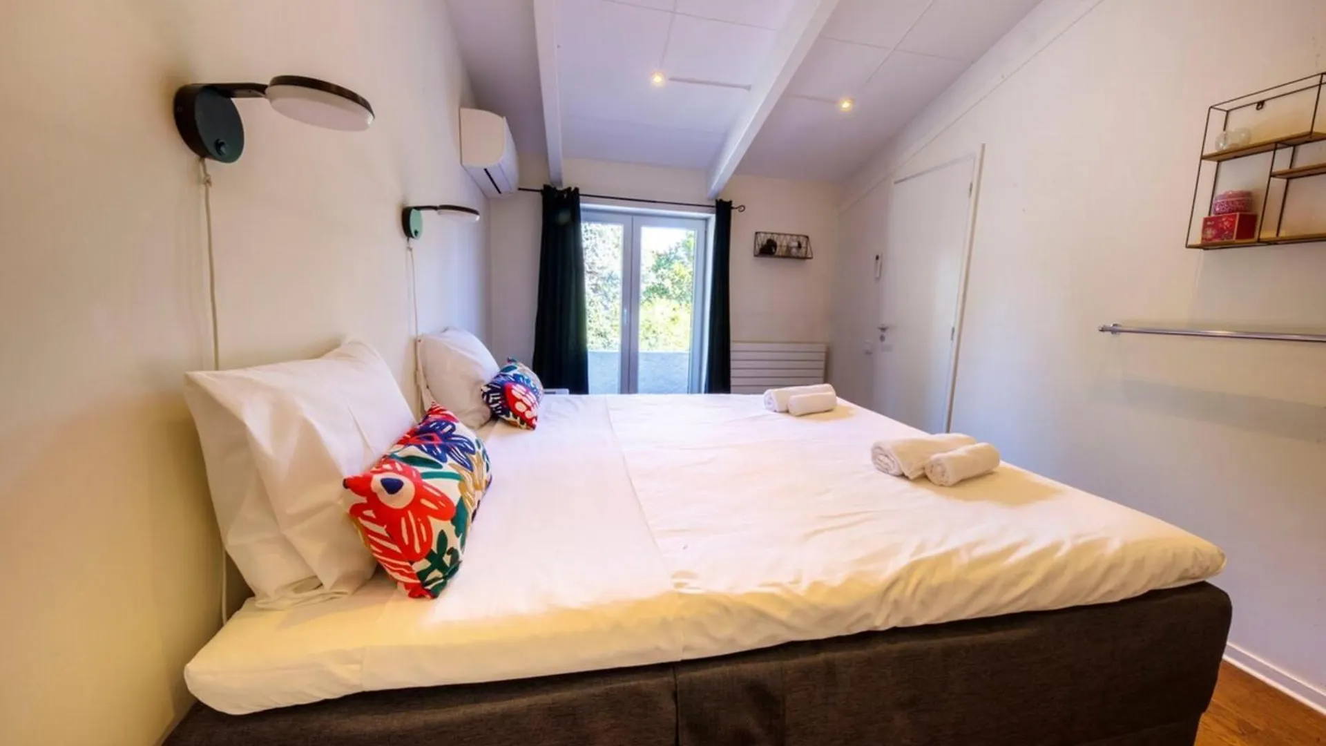 06V - Beautiful Villa With Spa Pool And Tennis Biot Frankrig